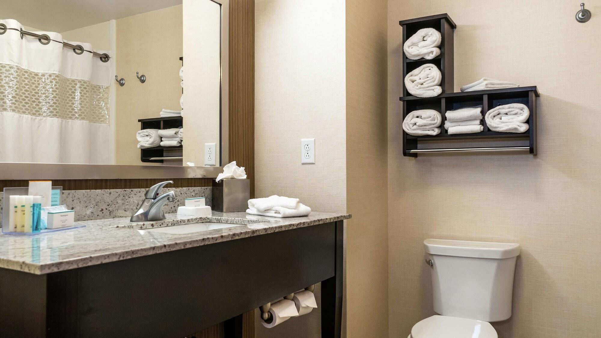 Hampton Inn & Suites Baltimore/Woodlawn Eksteriør bilde