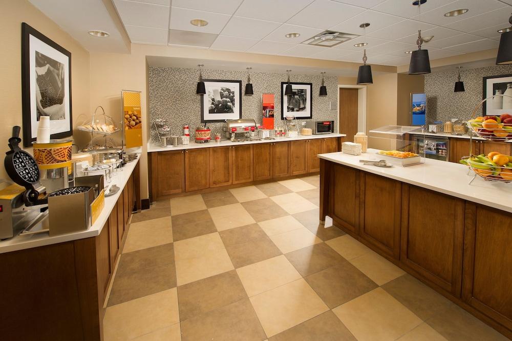 Hampton Inn & Suites Baltimore/Woodlawn Eksteriør bilde