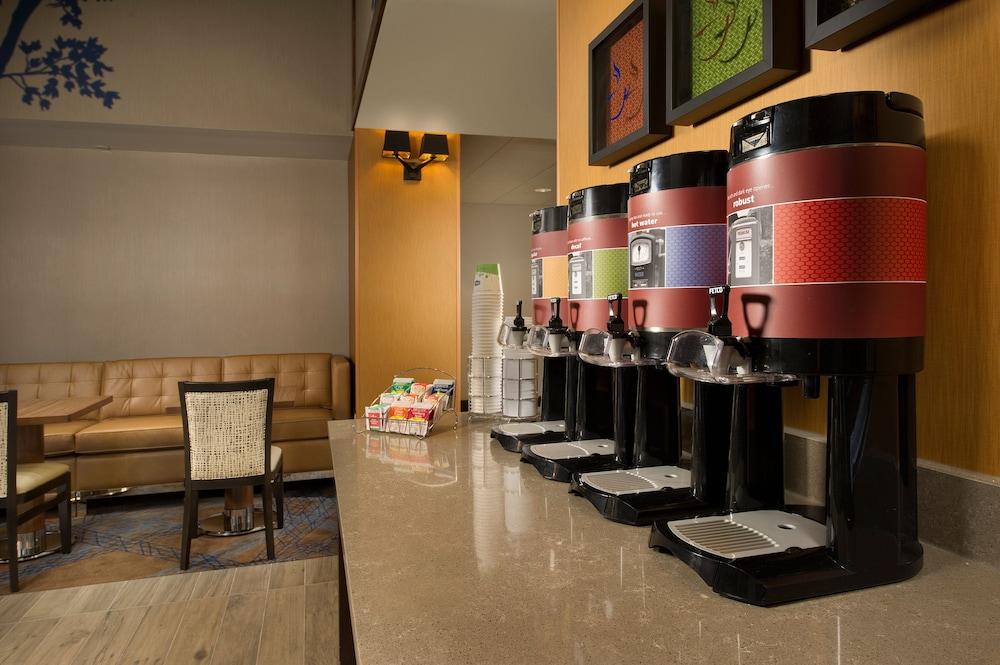 Hampton Inn & Suites Baltimore/Woodlawn Eksteriør bilde