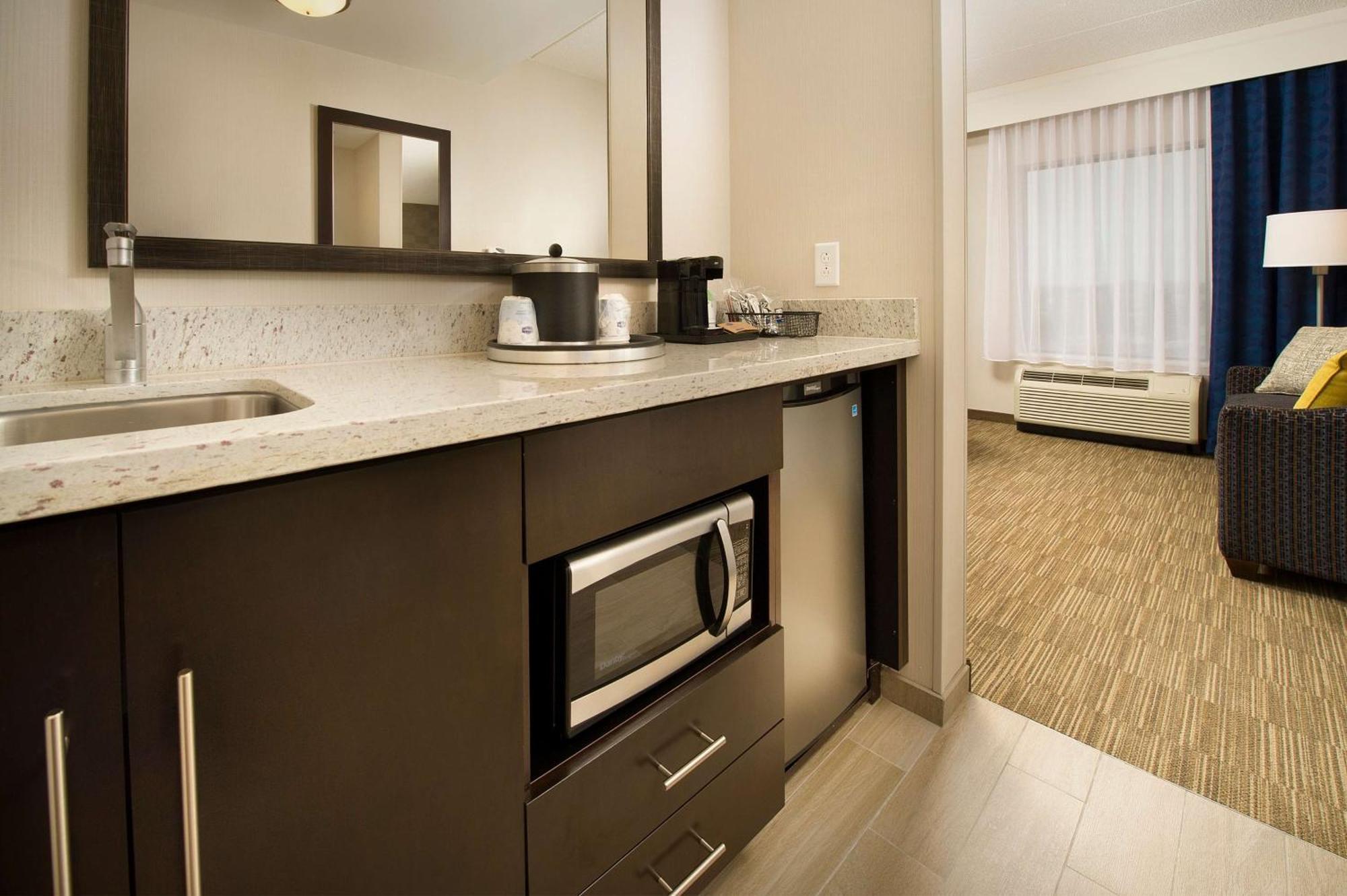 Hampton Inn & Suites Baltimore/Woodlawn Eksteriør bilde