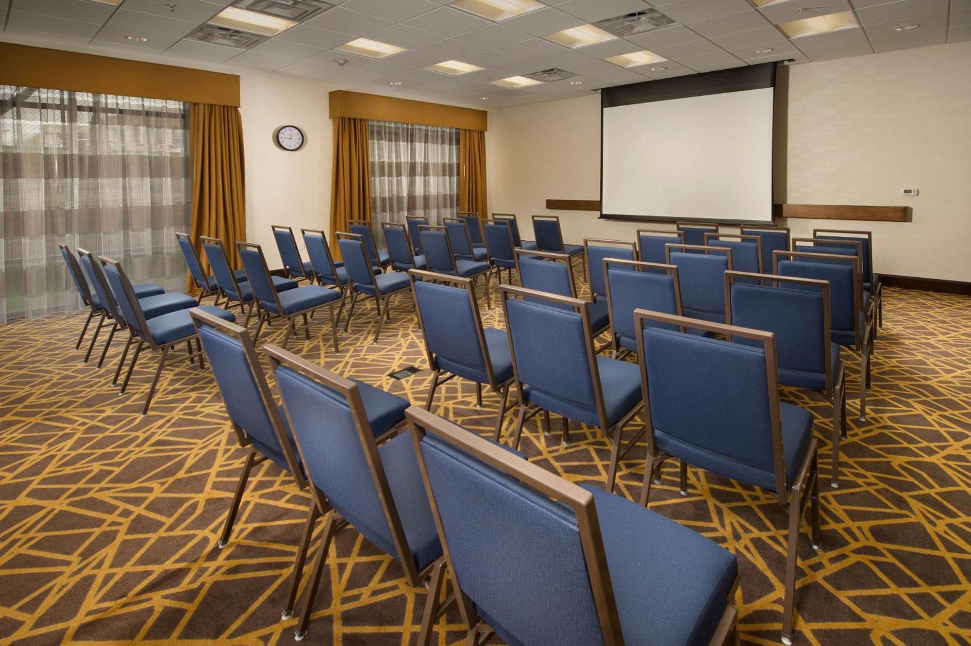 Hampton Inn & Suites Baltimore/Woodlawn Eksteriør bilde