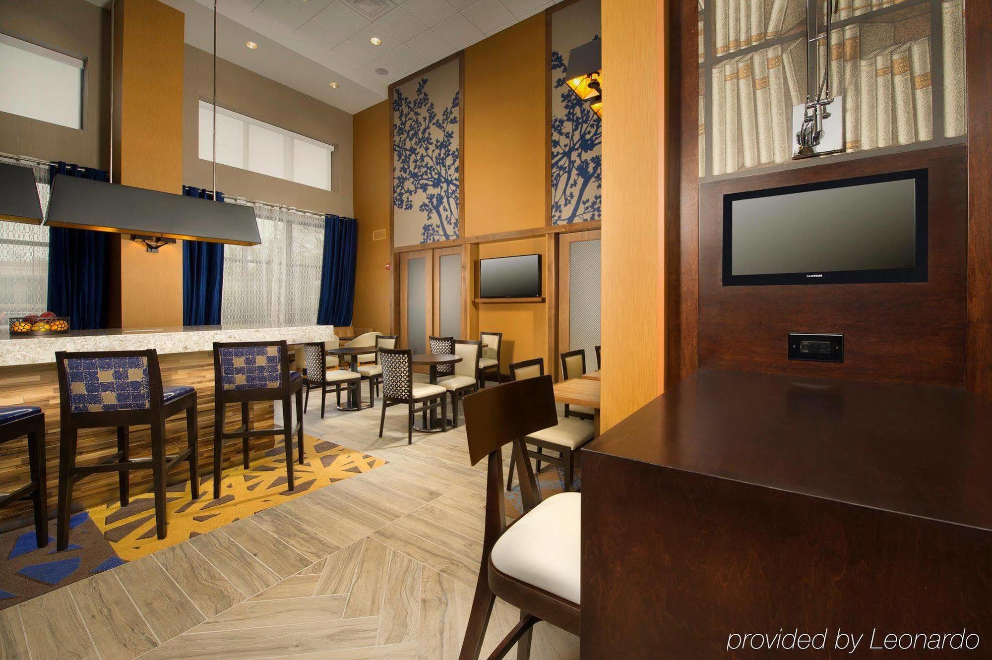 Hampton Inn & Suites Baltimore/Woodlawn Eksteriør bilde